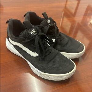 Vans Ultrarange sneakers, size 7 mens or 8.5 womens.